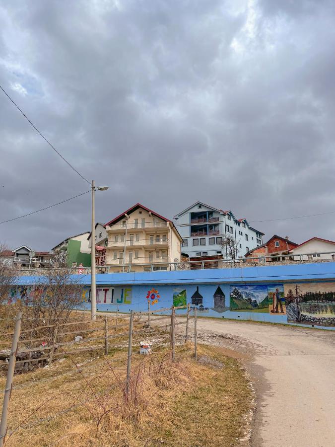 Apartments & Rooms Brijest Plav Esterno foto