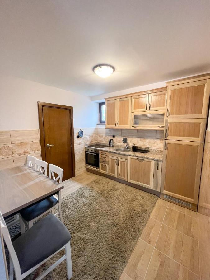 Apartments & Rooms Brijest Plav Esterno foto