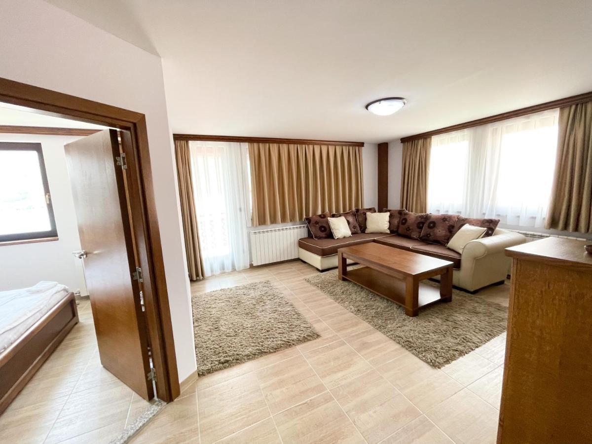 Apartments & Rooms Brijest Plav Esterno foto